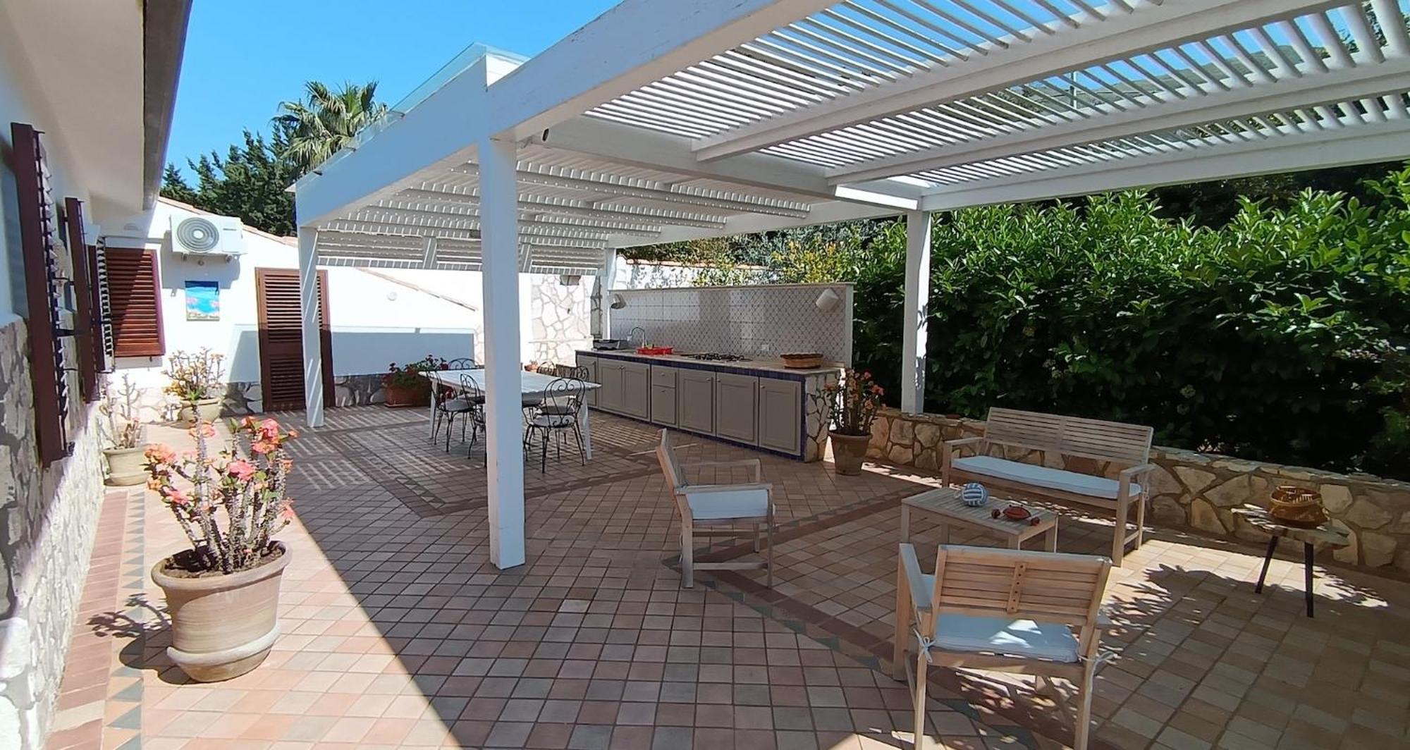 Villa Hibiscus Castellammare del Golfo Buitenkant foto